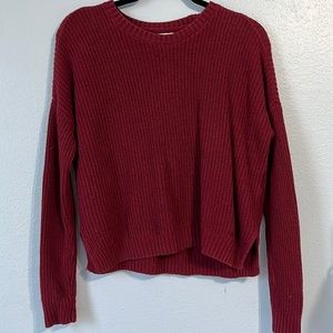 Hollister Crewneck Sweater in Burgundy